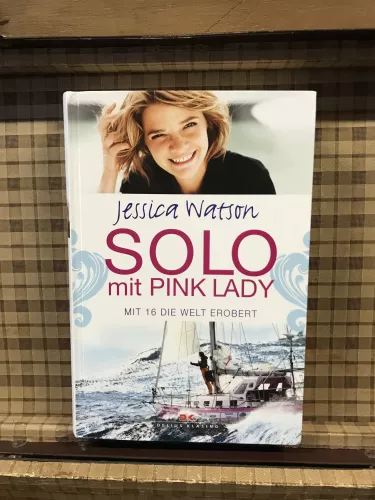 Jessica Watson, Solo mit Pink Lady