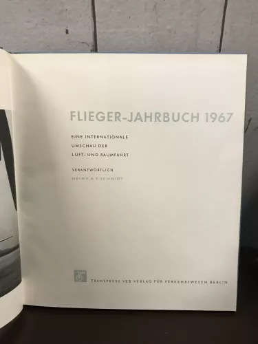 Flieger-Jahrbuch 67