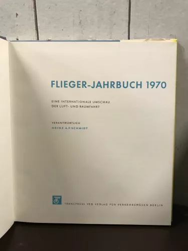 Flieger-Jahrbuch 70