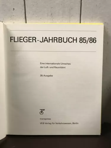 Flieger-Jahrbuch 85/86