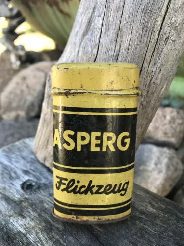 Asperg Flickzeug 