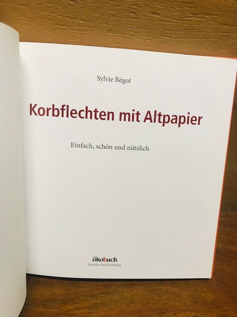 Korbflechten mit Altpapier