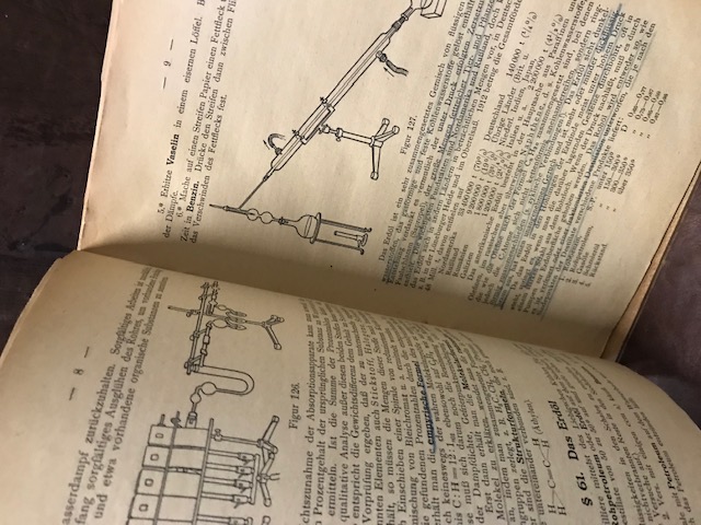 Lehrbuch der Chemie und Mineralogie