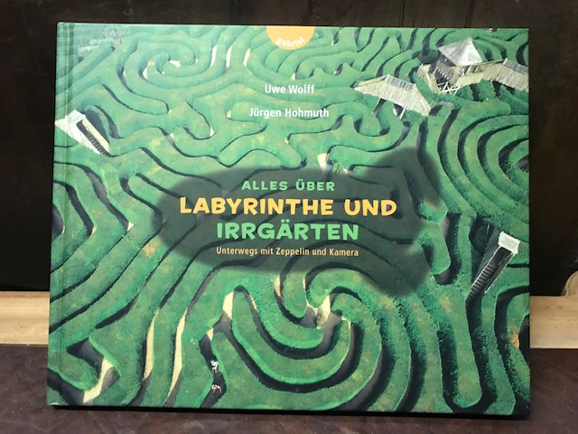 Alles über Labyrinthe und Irrgärten, Wolff