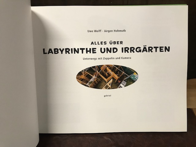 Alles über Labyrinthe und Irrgärten, Wolff