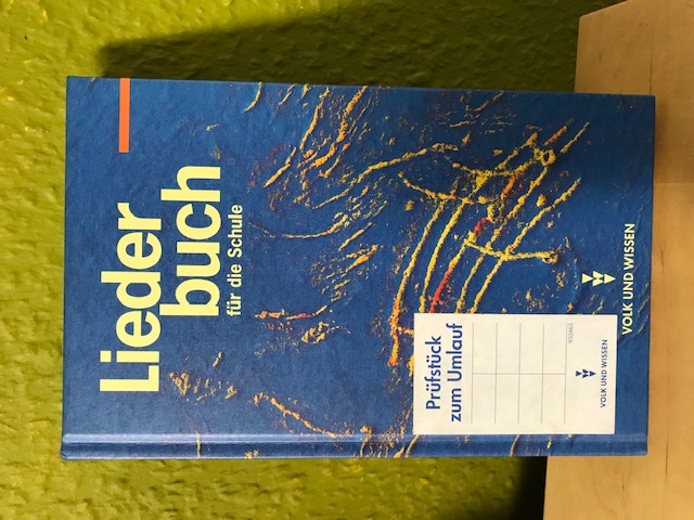 Liederbuch für die Schule, Volk und Wissen