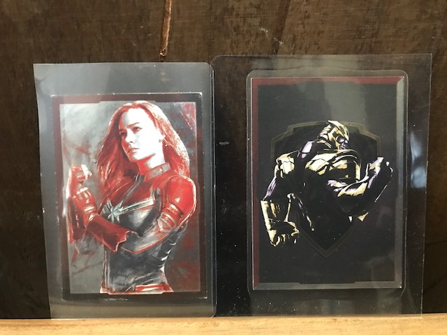 2x Avengers Panini Sammelbild