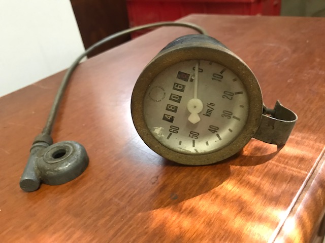 DDR Tachometer Moped