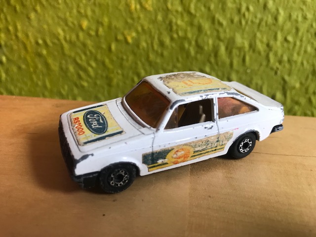 Matchbox Superfast Ford Escort