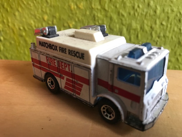 Matchbox Mack Auxiliary Power Truck