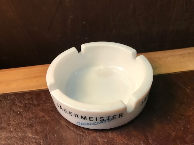 Aschenbecher "Jägermeister" weiß