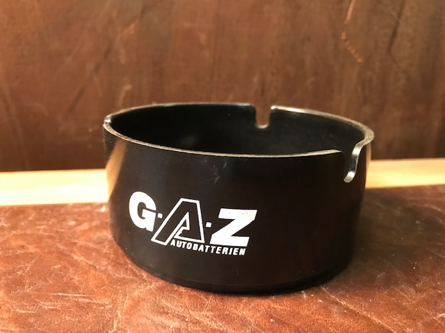 Aschenbecher "GAZ" schwarz