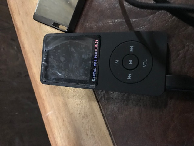 2 x MP 3 Player 