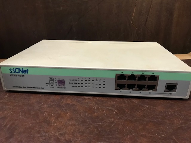 CNet CNFH-608S STackable Ethernet Hub