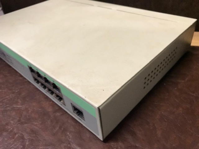 CNet CNFH-608S STackable Ethernet Hub