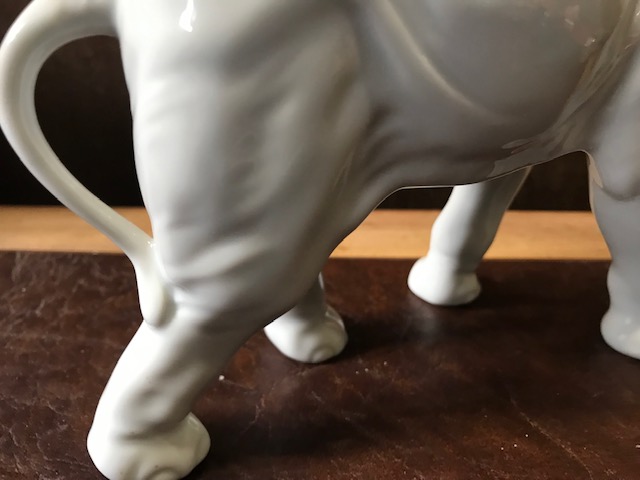 Seltene Porzellanfigur "Elefant" 