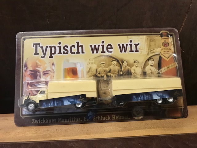 Truck mit Blechschild Zwickauer Mauritius