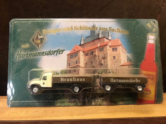 Truck mit Blechschild Brauhaus Hartmannsdorfer 2