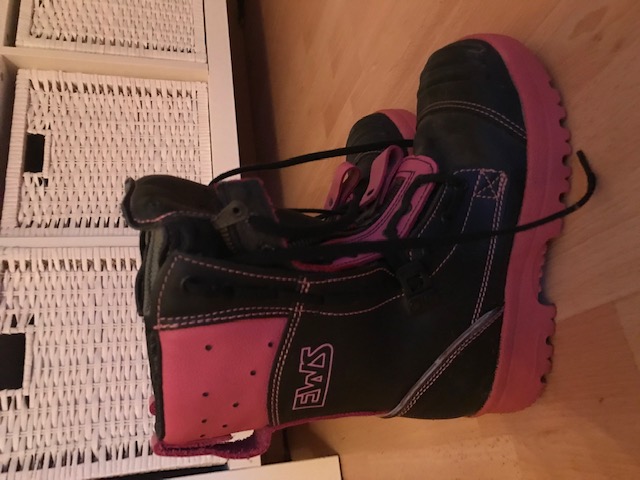 Feuerwehrstiefel Schnürstiefel EWS Pink Gr. 38