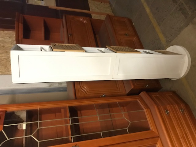 Drehschrank mit Spiegel
